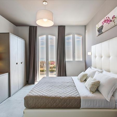 Hotel Villa Augustea Rimini Eksteriør bilde