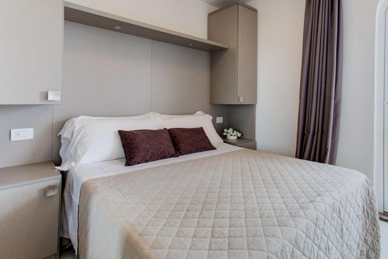 Hotel Villa Augustea Rimini Eksteriør bilde