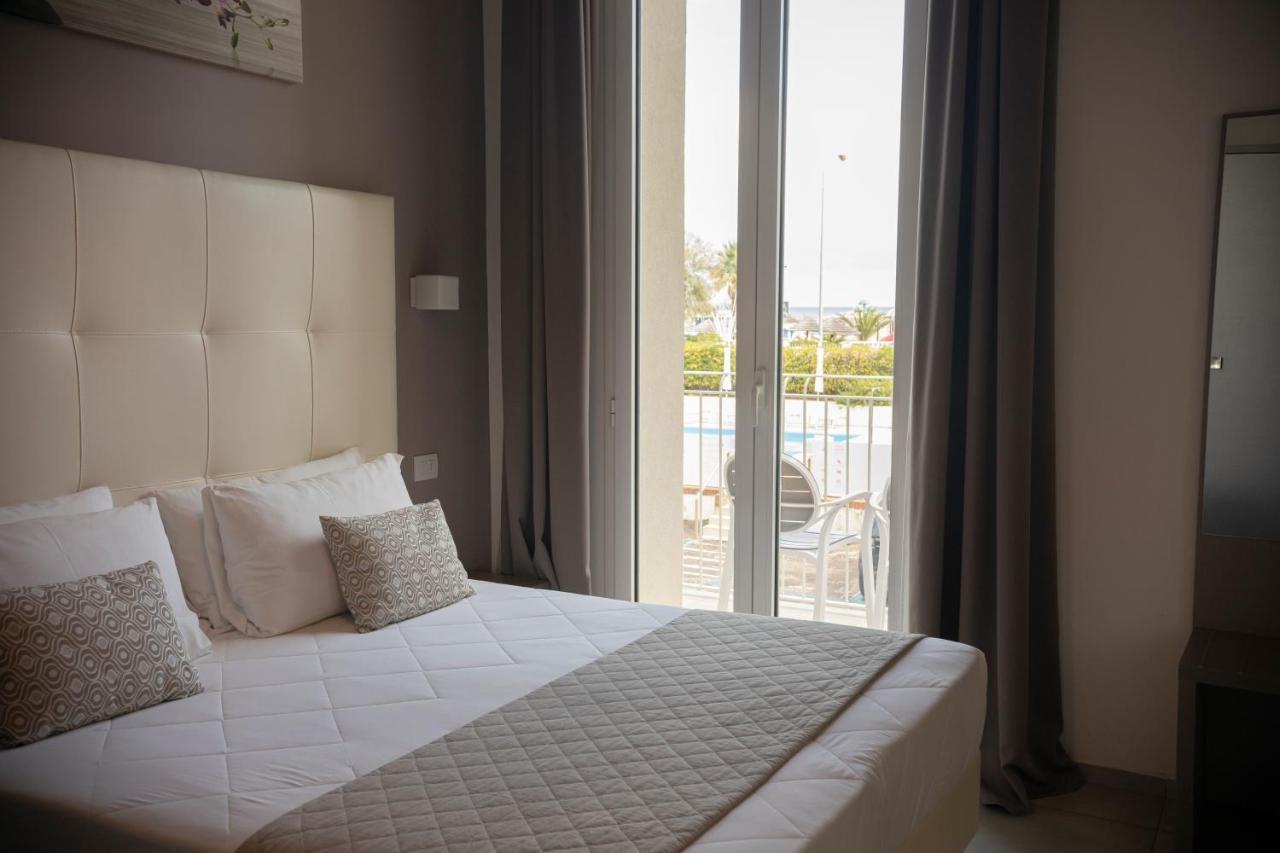 Hotel Villa Augustea Rimini Eksteriør bilde