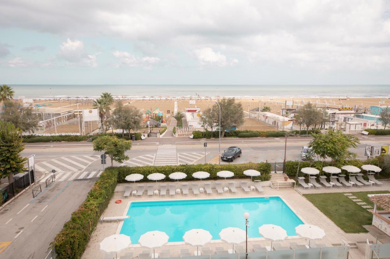 Hotel Villa Augustea Rimini Eksteriør bilde
