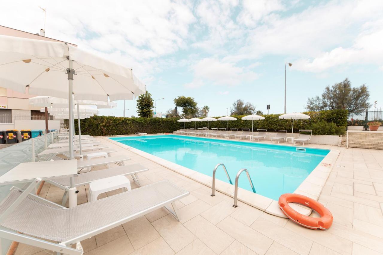 Hotel Villa Augustea Rimini Eksteriør bilde