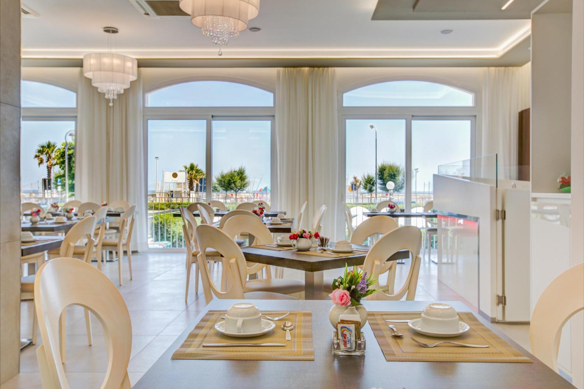 Hotel Villa Augustea Rimini Eksteriør bilde