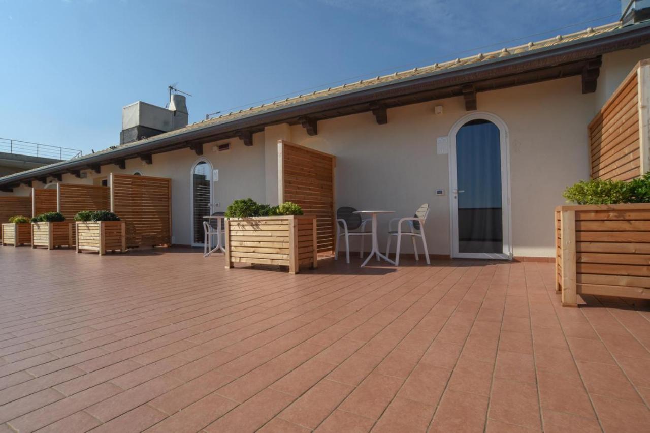 Hotel Villa Augustea Rimini Eksteriør bilde