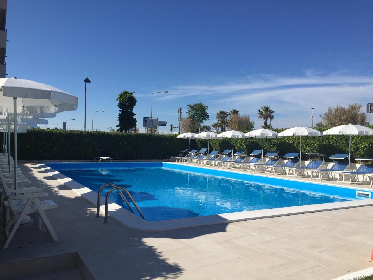 Hotel Villa Augustea Rimini Eksteriør bilde